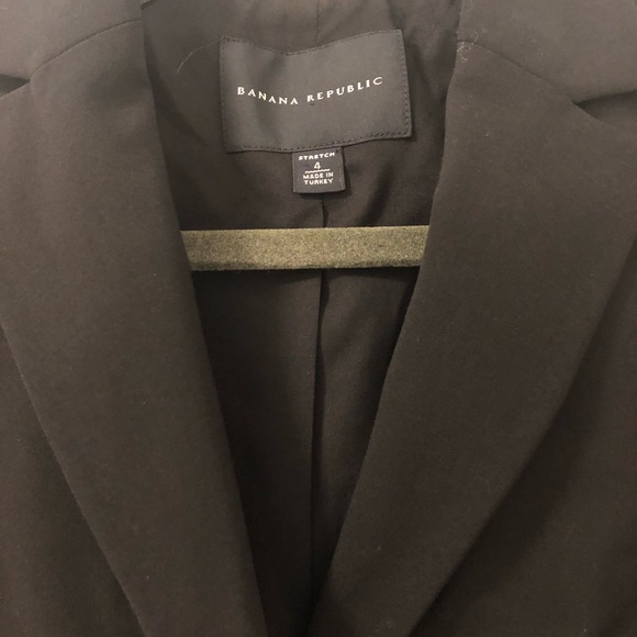 Black blazer from Banana Republic - Picture 2 of 2